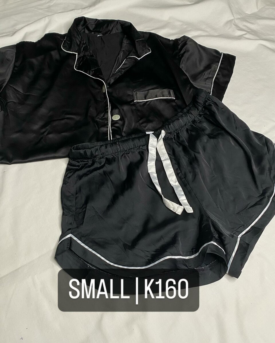 Beautiful women's pajamas black