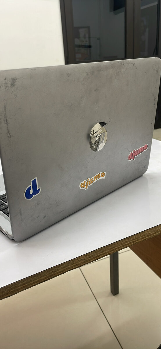 Ordinateur portable HP avec Windows 10