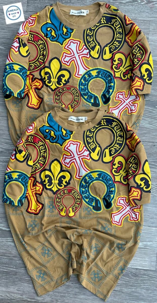 Ensemble parents-enfants coloré