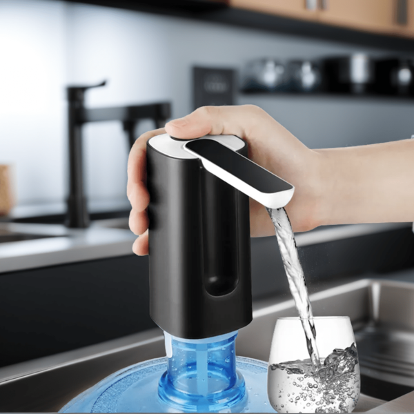 Distributeur d'eau automatique