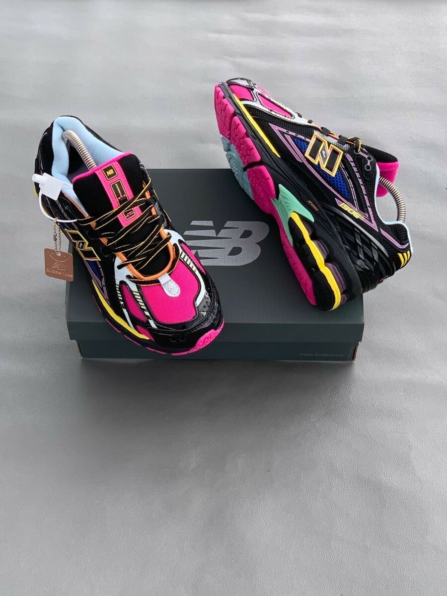 Chaussures New Balance Multicolores