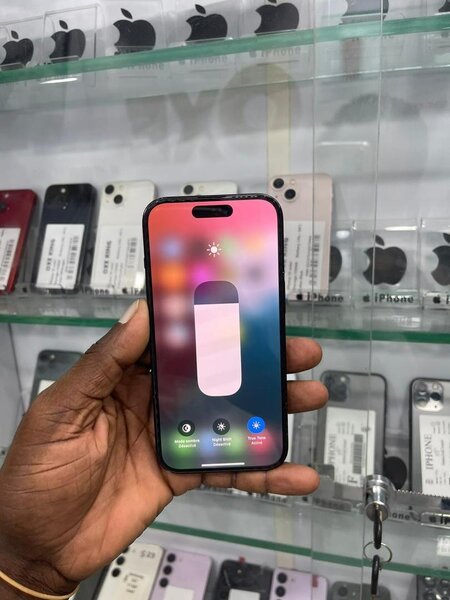 iPhone 15