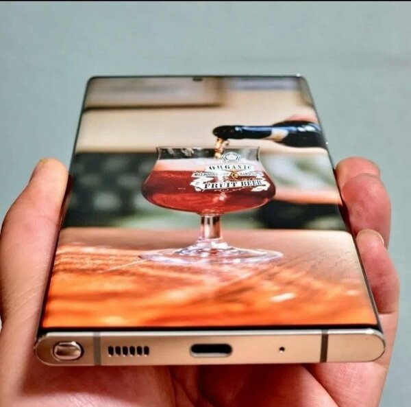 Smartphone avec écran OLED