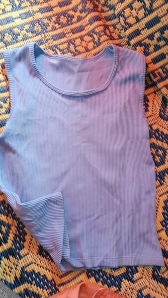 Débardeur léger sans manches