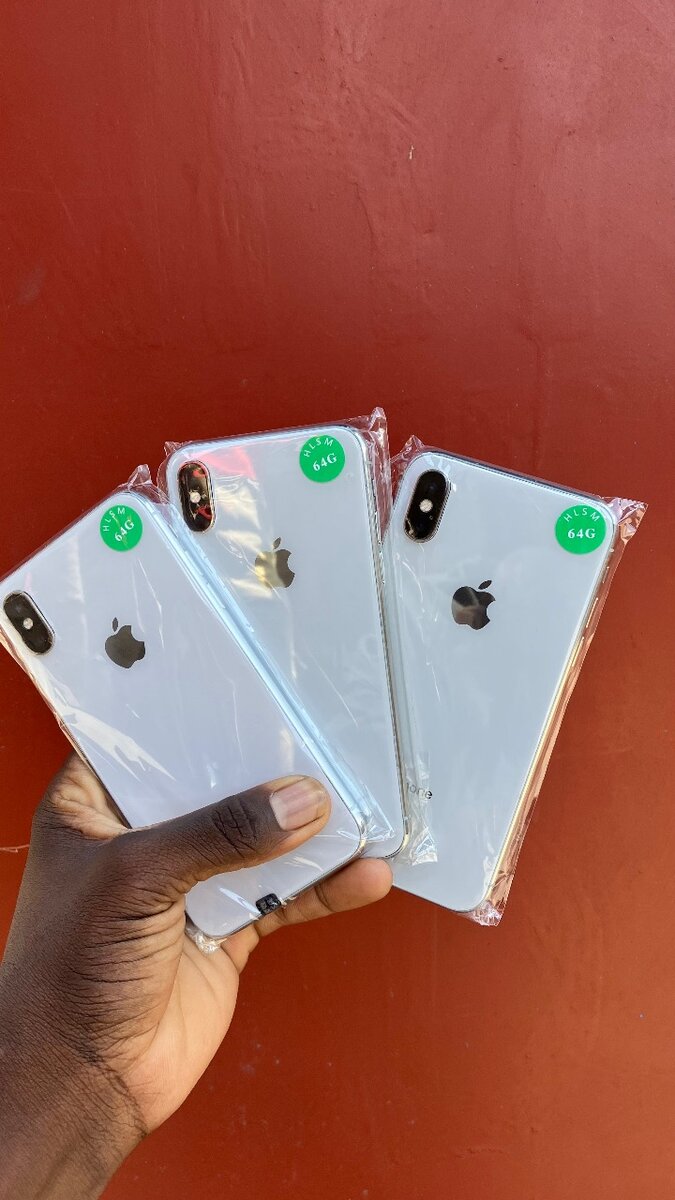 iPhone X  64gb  Fully functional