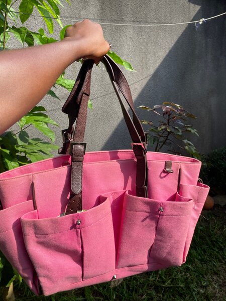 Sac fourre-tout rose polyvalent