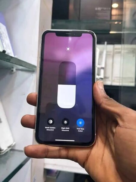 iPhone 14 Violet
