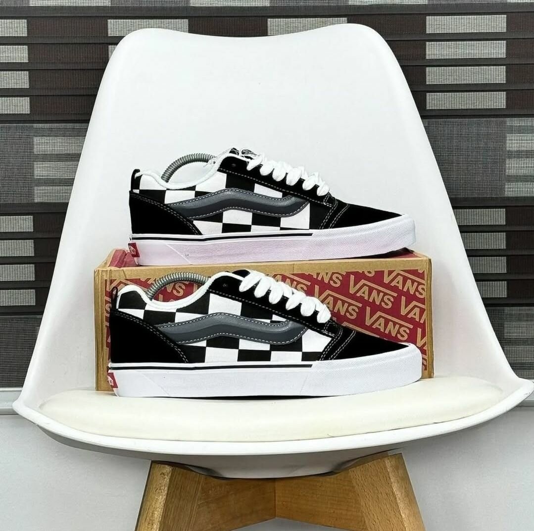 Vans skool knu