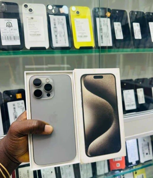 iPhone 15 Pro Max 256 Go