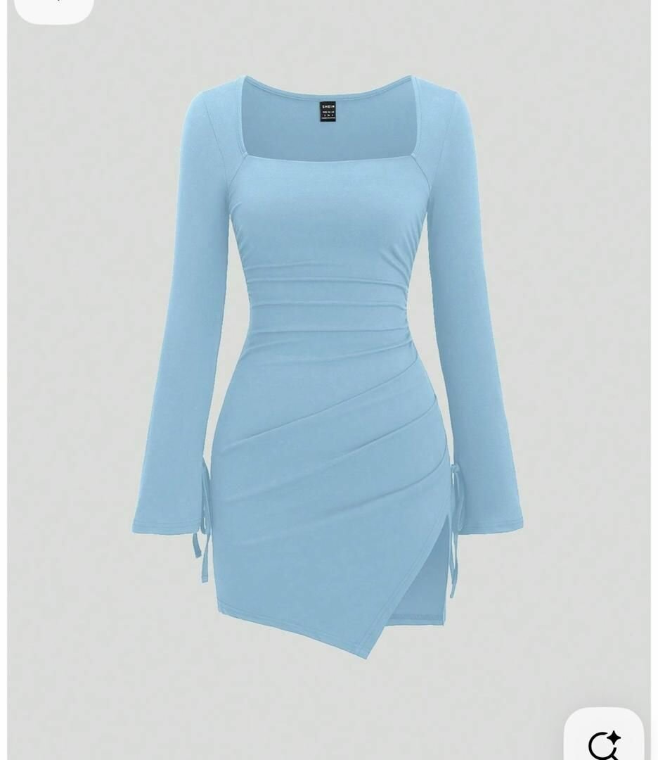 Robe moulante bleu ciel