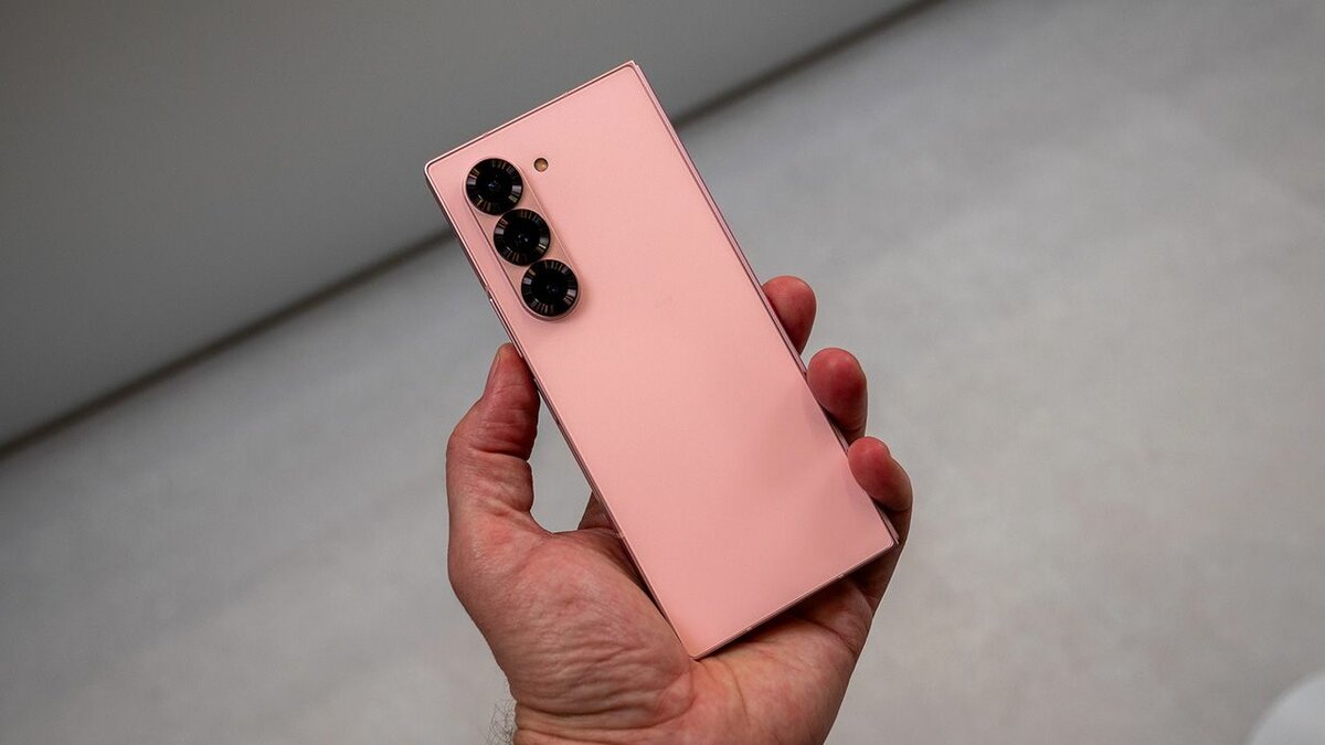 Premium Foldable Smartphones