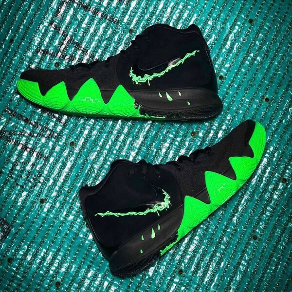 NIKE KYRIE 4 EP HALLOWEEN