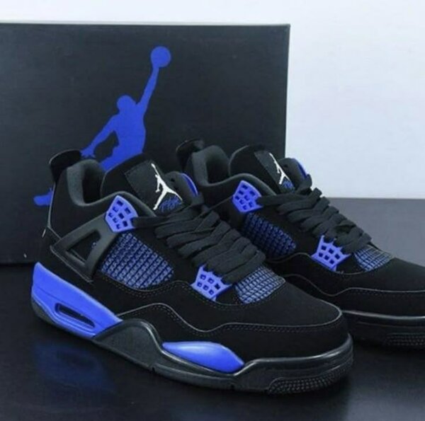 Air Jordan 4