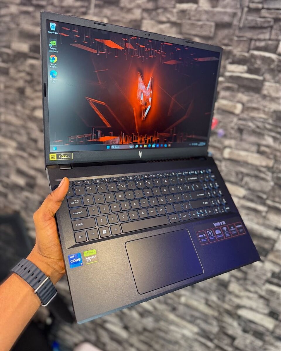 Acer Nitro V15 Gaming Laptop