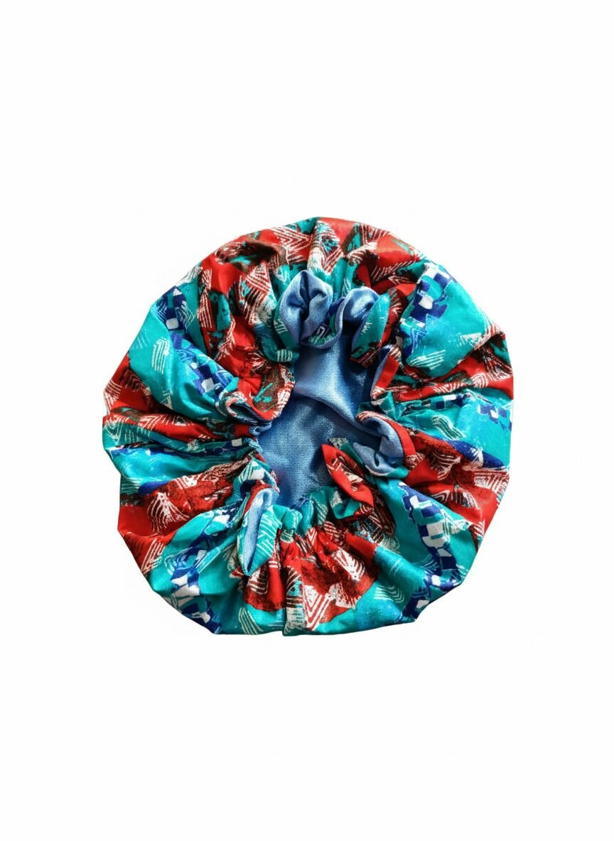 Bonnets en satin colorés