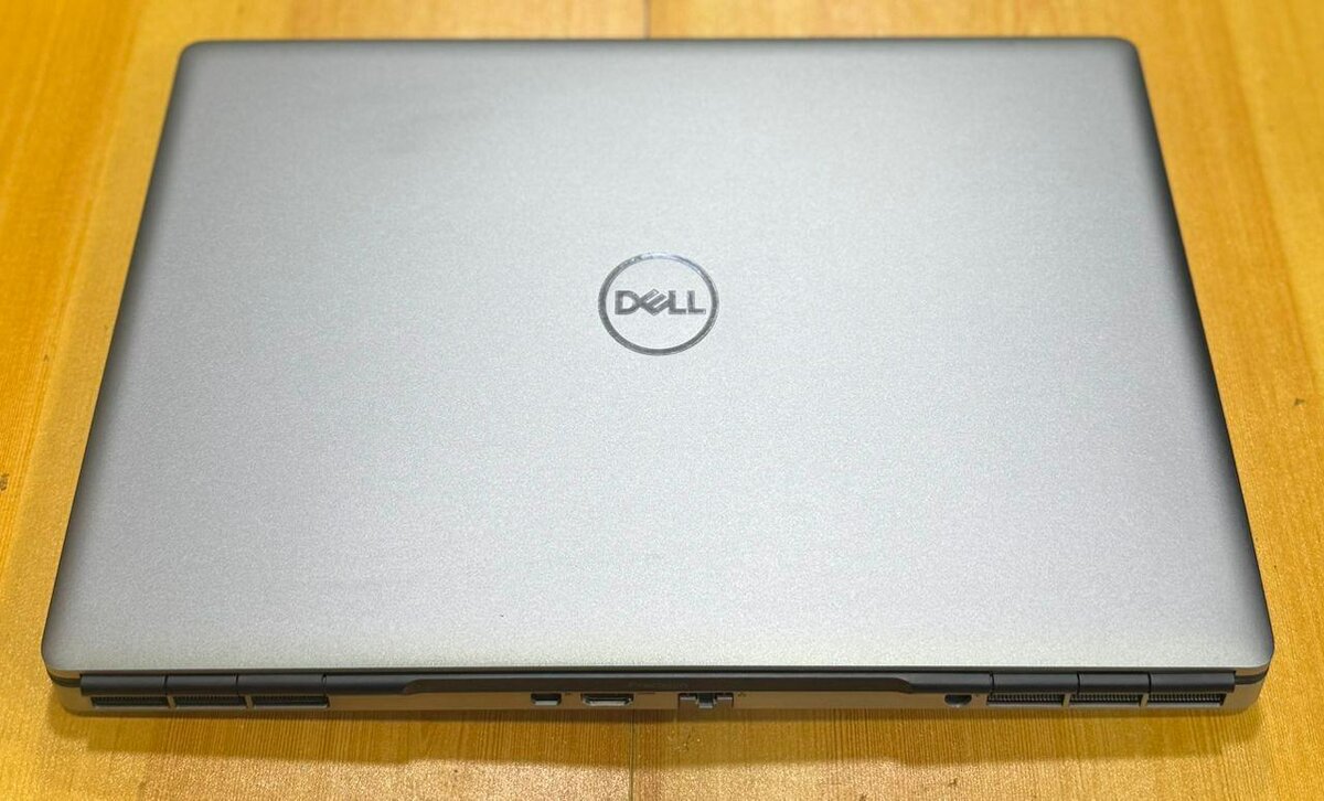 Dell Laptop Intel Core i7