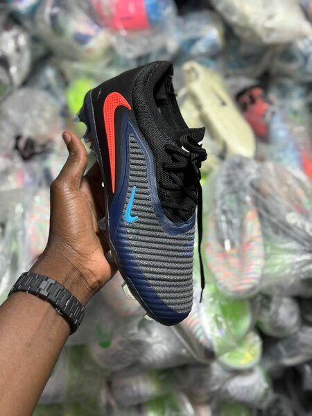 Chaussures de Foot Professionnelles