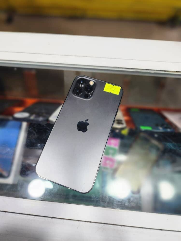 Iphone 12 pro 128 giga tout