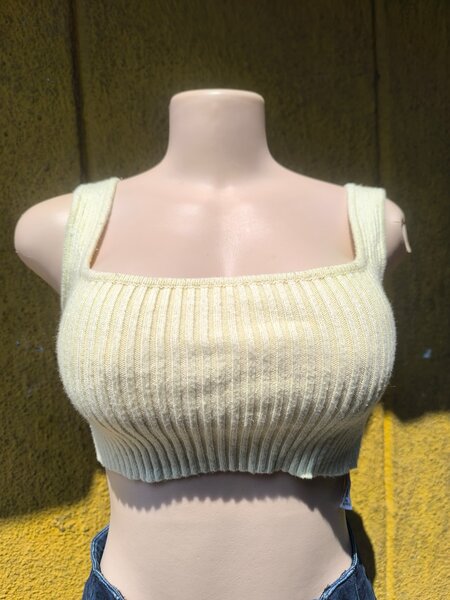 Crop top côtelé été