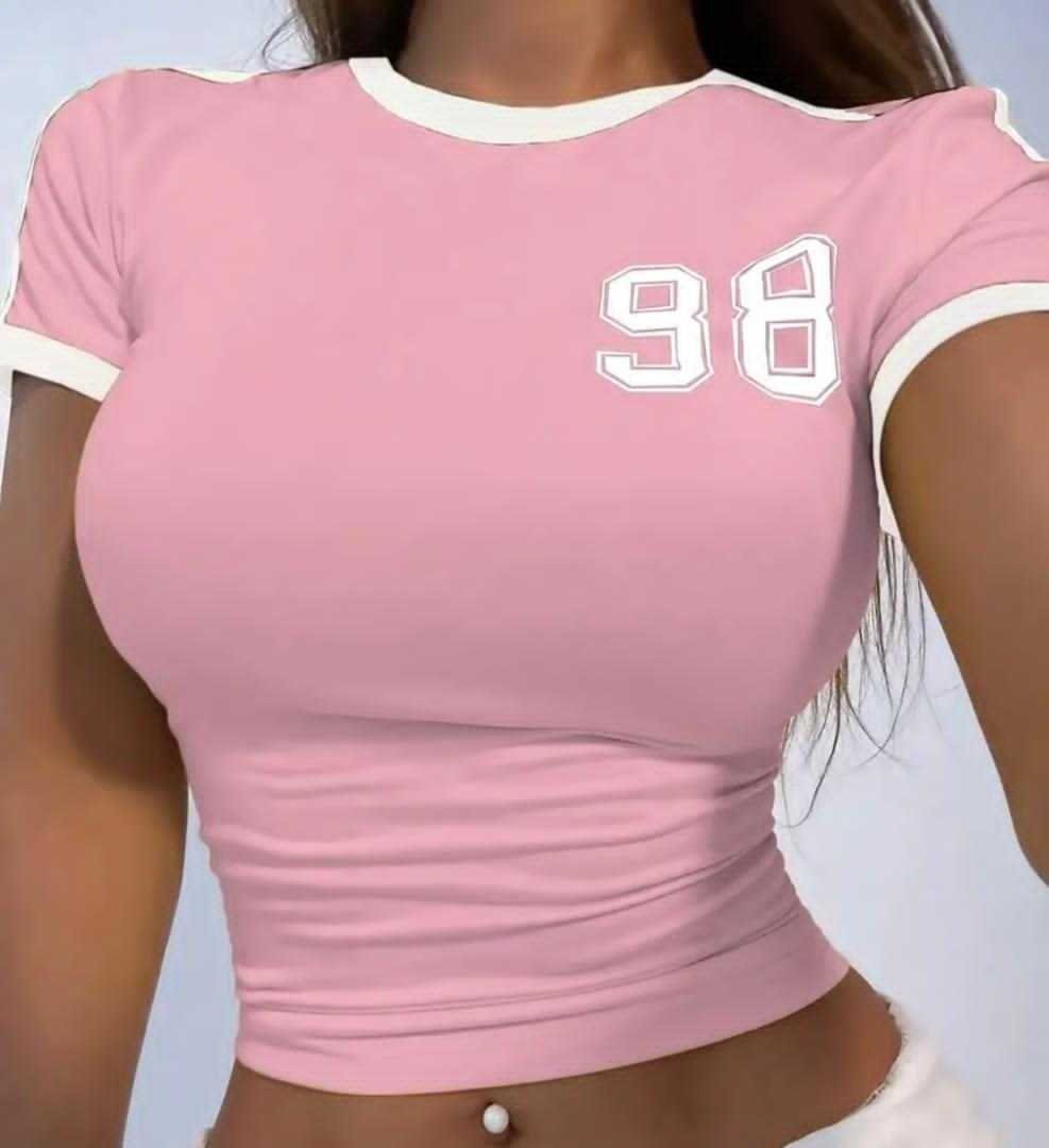 Crop top court numéro 98