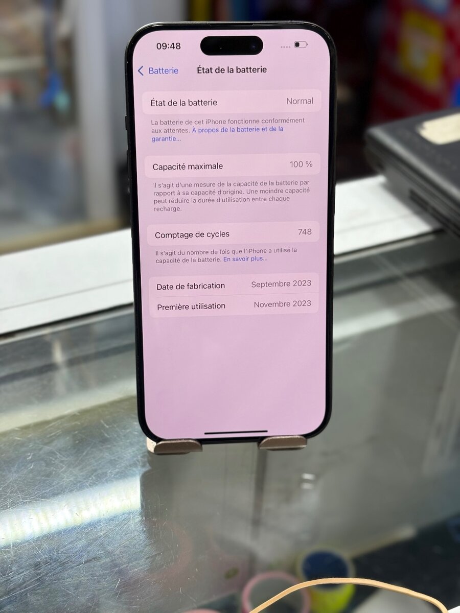 iPhone 15 Pro 128GB Noir colis