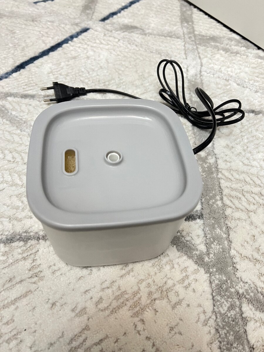 Поилка (новая) миска и лопатка