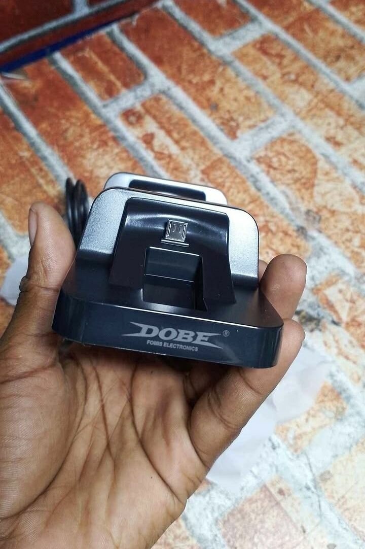 Station de charge pour  ps4