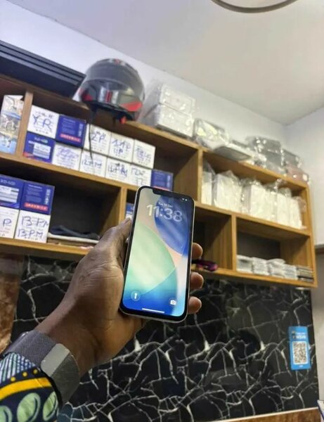 Smartphone Apple 13 Rose