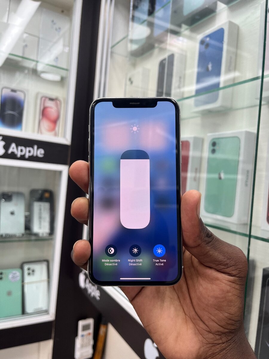 iPhone 11 Pro  64Go