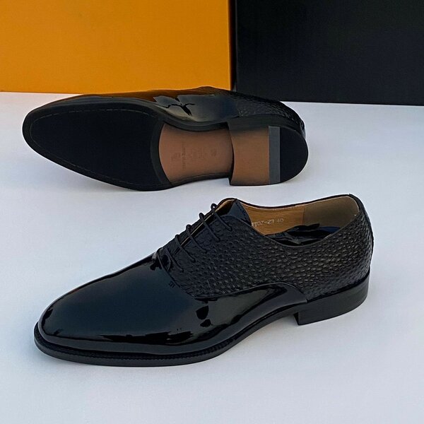 EXECUTIVE SHOES