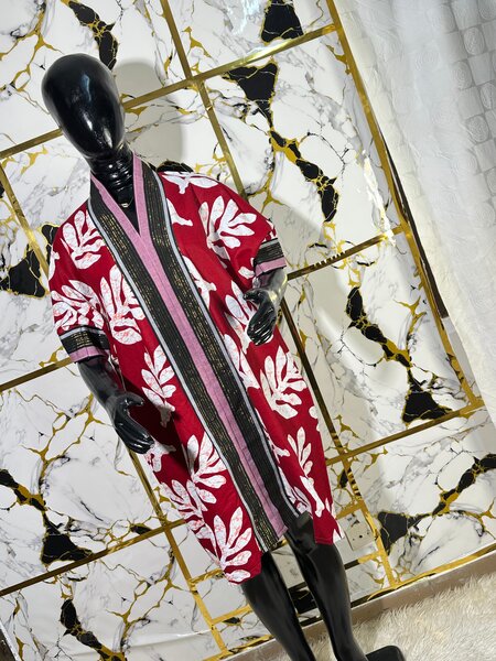 Kimono imprimé floral élégant