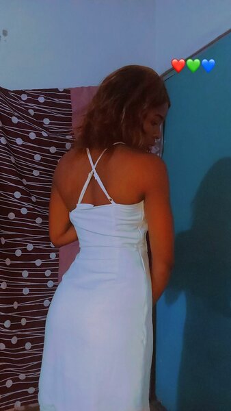 Robe blanche élégante