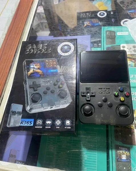 Console Portable Rétro