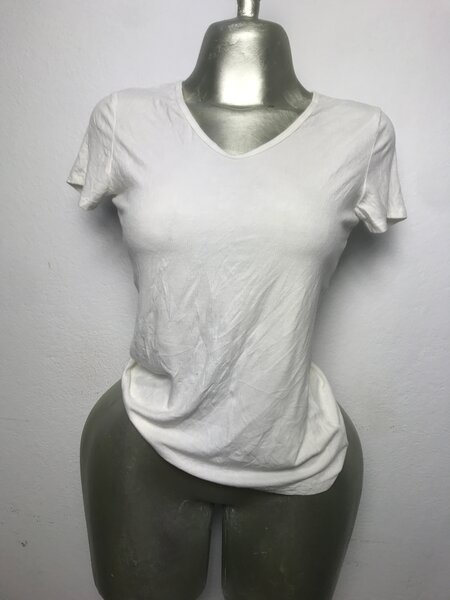 T-shirt blanche basique