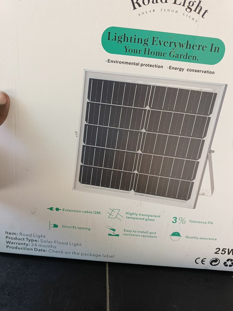 Roadlight solar flood light