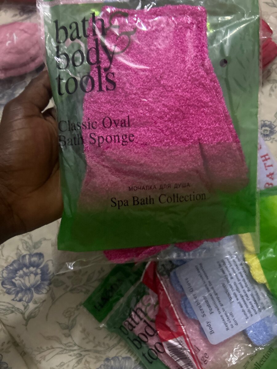 Gant pour corps et le visage