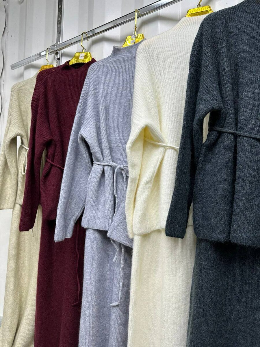 Двойка с юбкой