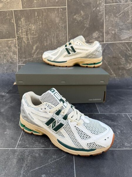 New Balance Sneakers Blancs