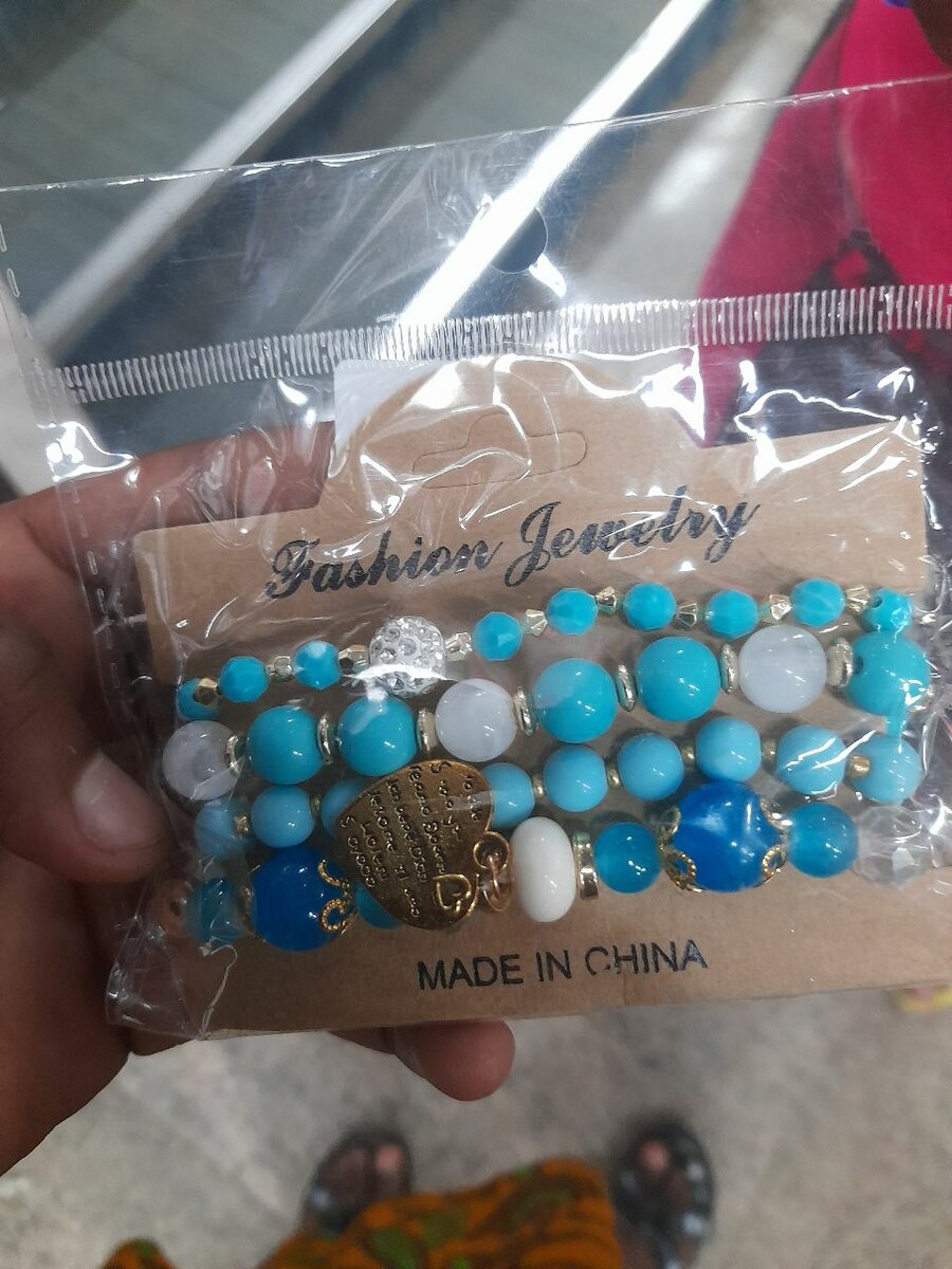 Bracelet en perles colorées