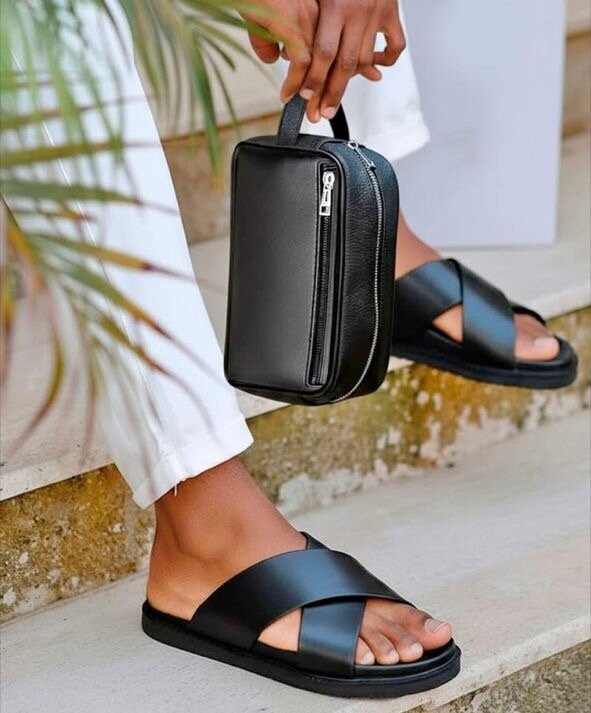 Sandales croisées élégantes