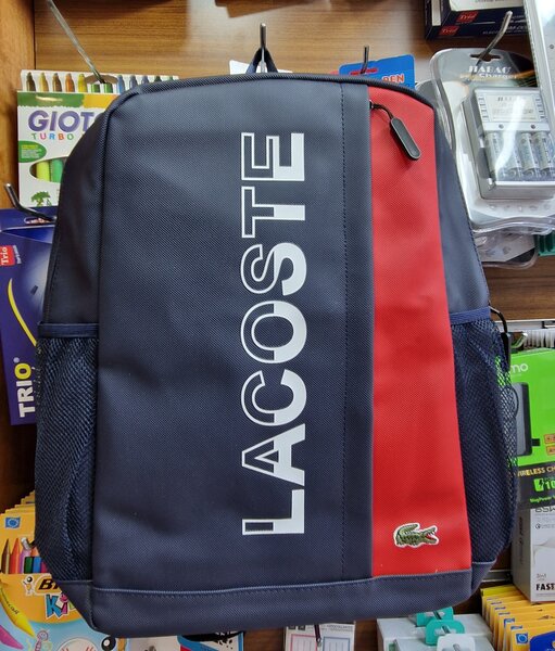 Sac à dos Lacoste moderne