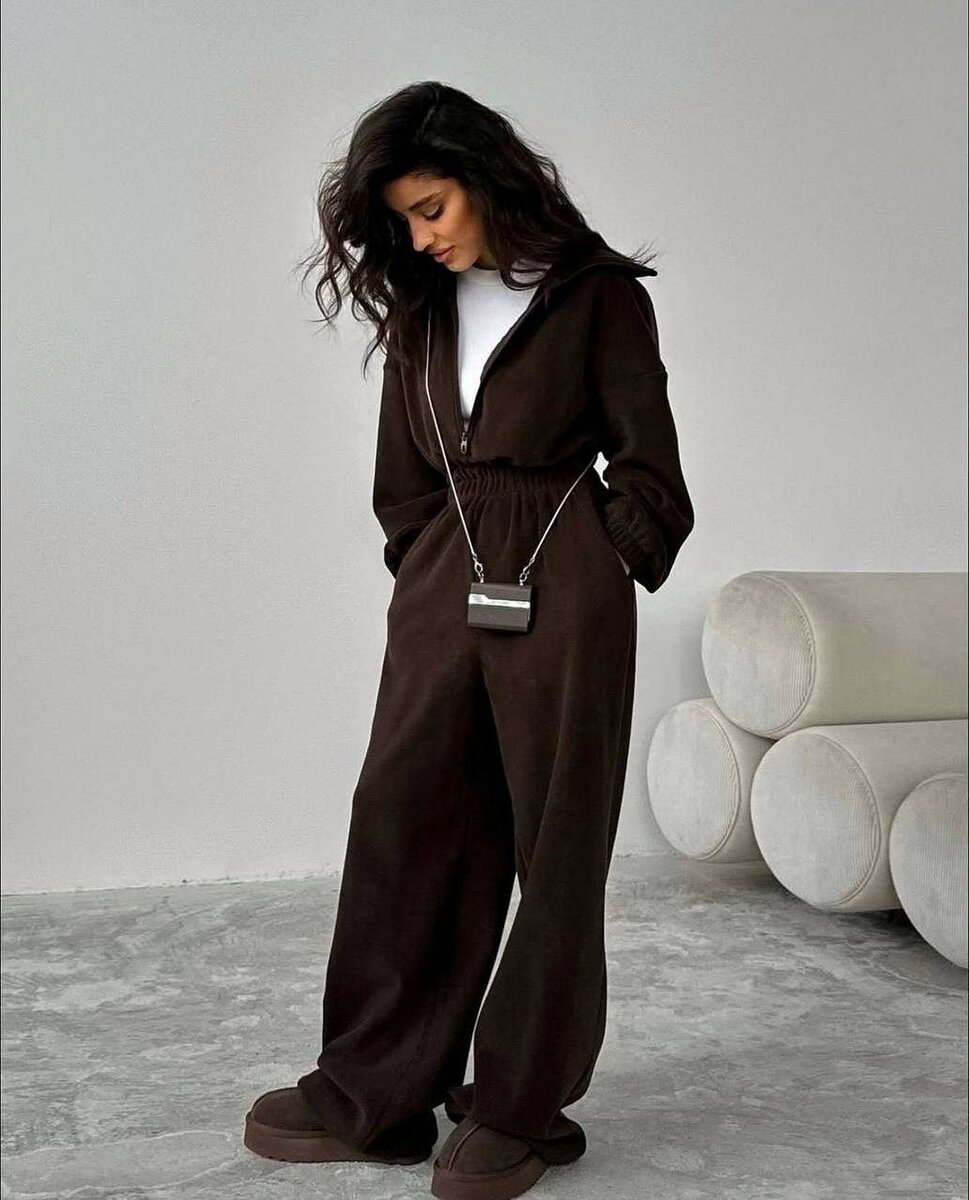 Трендовый комбинезон посадка идеальная