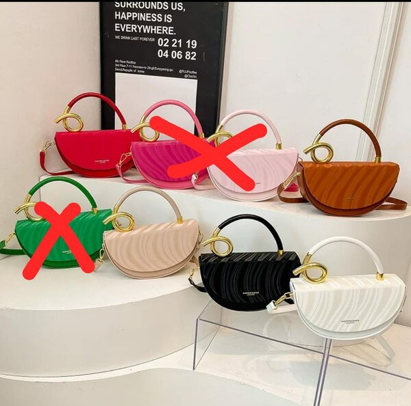 Sac à main demi-lune stylé