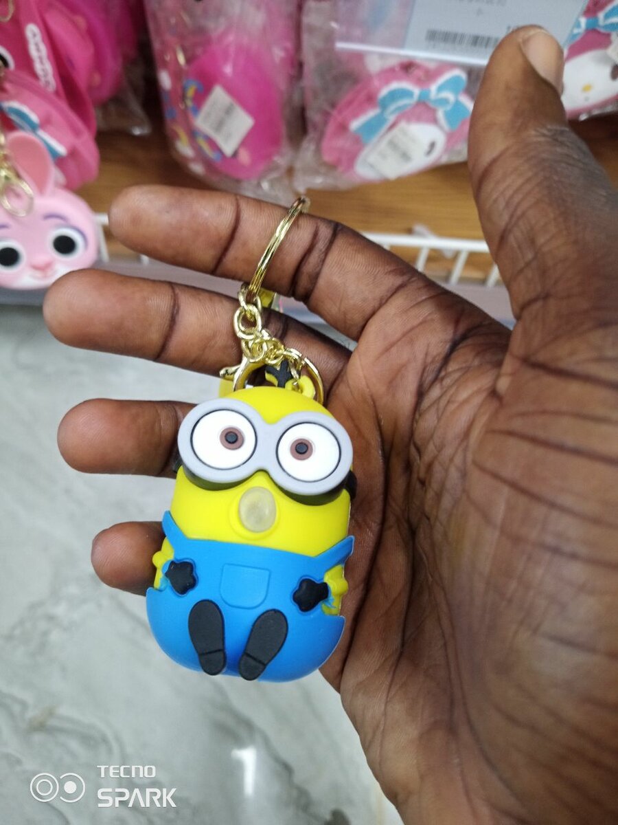 Porte clés disponible