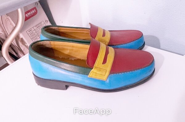 Mocassins en cuir colorés