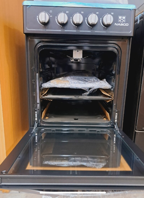 Brand new Nasco 4 burner gas stove