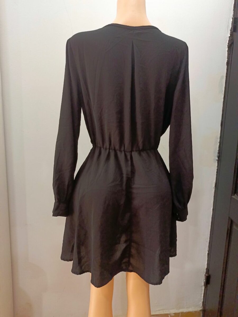 Robe Noire Élégante Femme