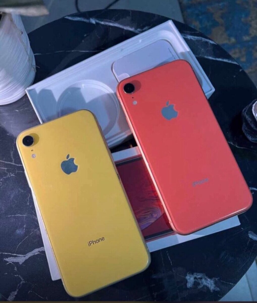 iPhone XR