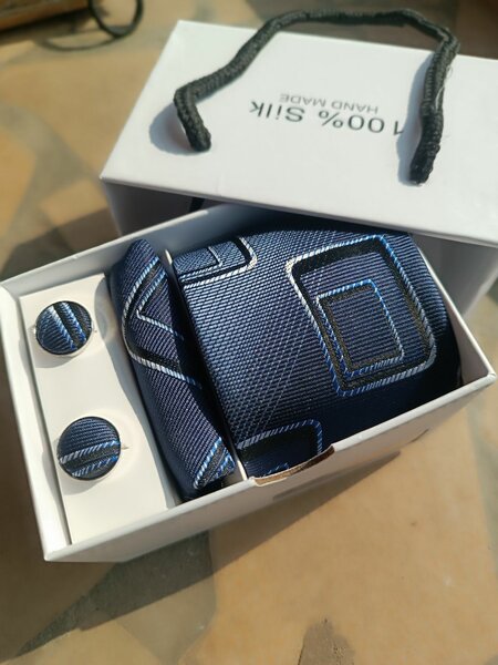 Silk Tie and Cufflink Set