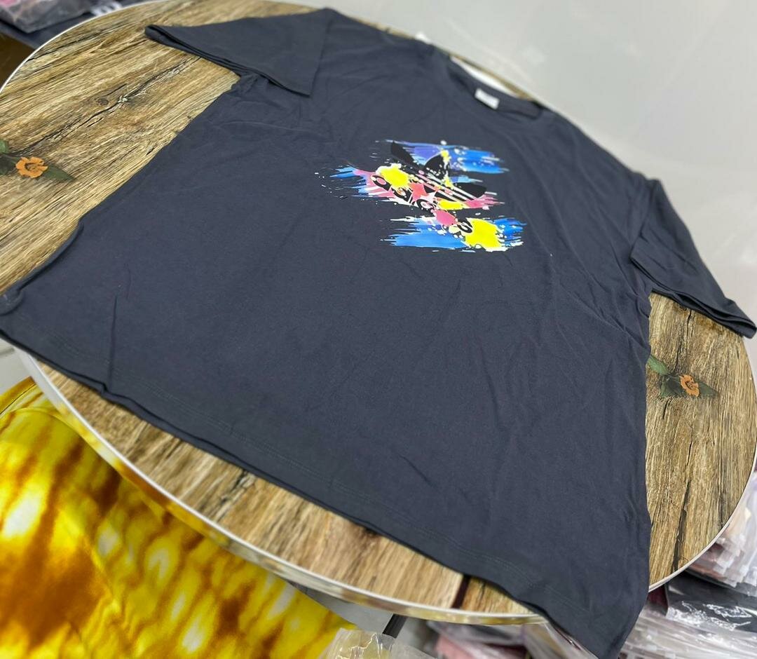 T-shirts imprimé tendance